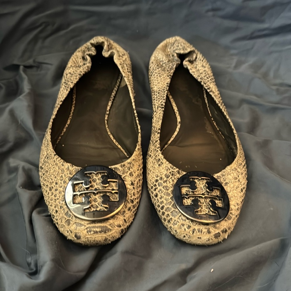 Tory Birch Snakeshin flats